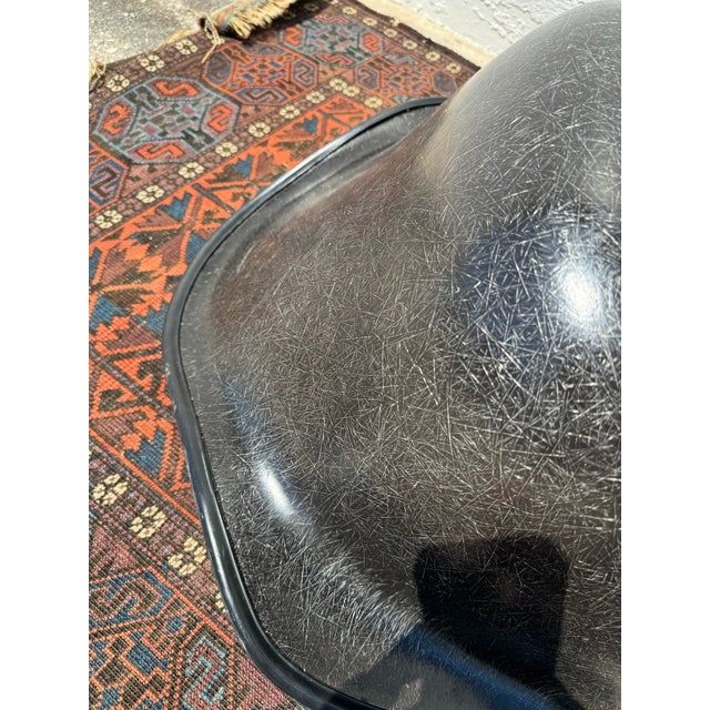 1960s Vintage Eames Pac-1 Armshell Chair by Herman Miller | Alexander Girard Stripe Upholstery | Mid-Century Modern For Sale - Image 9 of 12