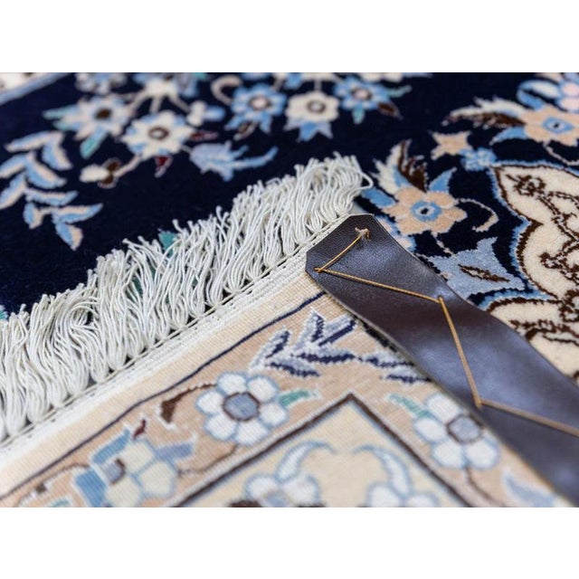 Middle Eastern Rug in Silk and Wool For Sale - Image 10 of 18