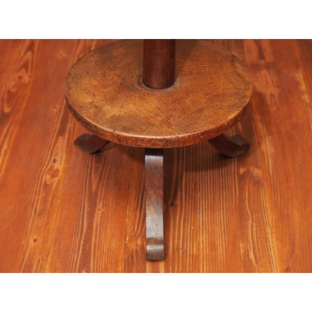 Early 19c. Provincial Drum Table For Sale In New Orleans - Image 6 of 7