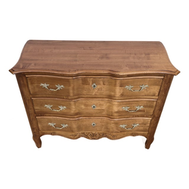 Ethan Allen 1994-1997 Legacy Collection French Provincial Serpentine Chest 3 Drawer Dresser For Sale