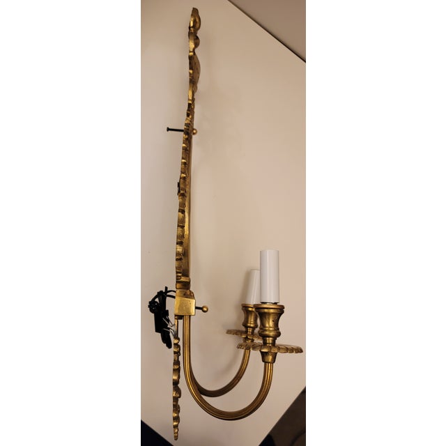 Traditional Mid 20th Century Mirrored Sconce For Sale - Image 3 of 7