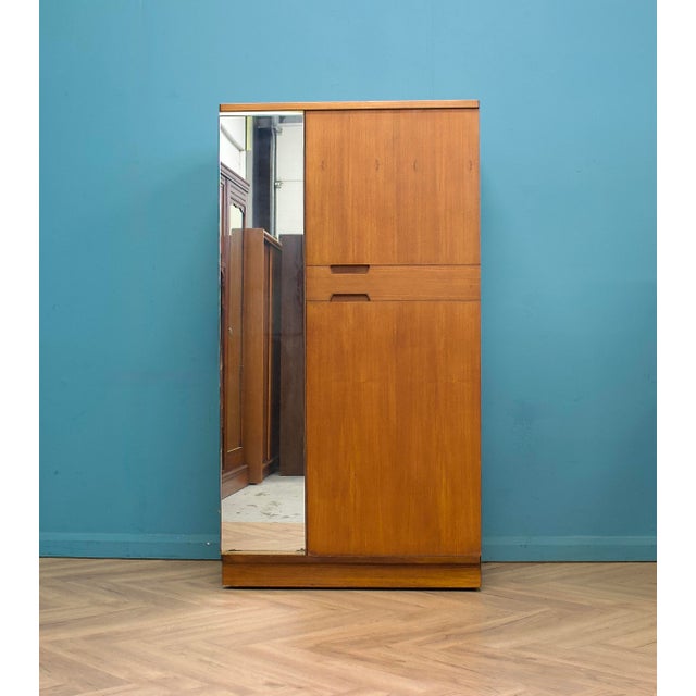 Mid-Century Modern Teak Wardrobe from Uniflex, 1960s For Sale - Image 12 of 12