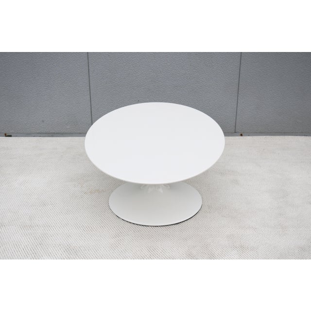 Mid-Century Modern Eero Saarinen Style 42" Oval White Tulip Coffee Table For Sale - Image 10 of 18