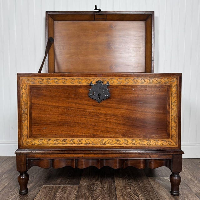 Coffee Late 20th Century Alfonso Marina Spanish Colonial Marquetry Trunk For Sale - Image 8 of 18
