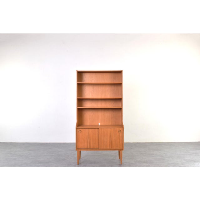 Mid-Century Modern Danish Oak Bookcase, 1960s For Sale - Image 15 of 15