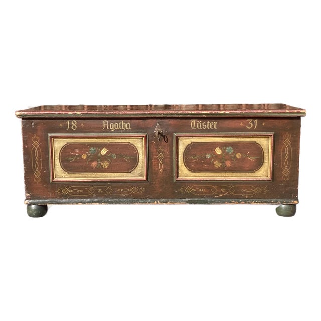 Pine Trunk or Blanket Chest in Original Decorative Paint For Sale