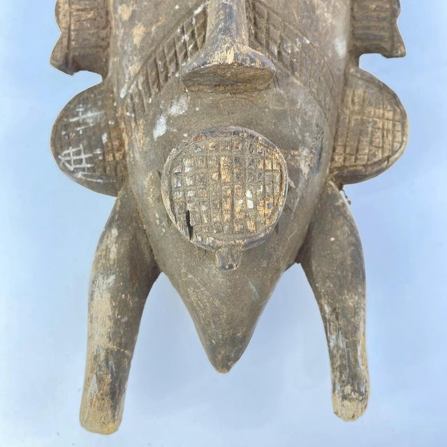 African Early 20th Century Senufo Kpelie Mask Côte d'Ivoire For Sale - Image 3 of 7