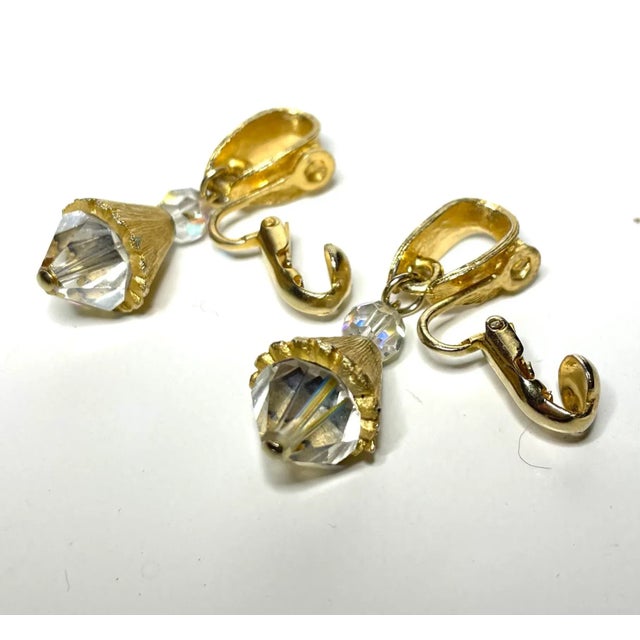 1940s Aurora and Gold Dangle Earrings With Hinge-Back Clasp - 2 Pieces For Sale - Image 4 of 5