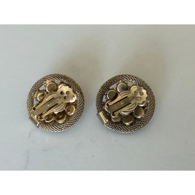 Vintage Weiss Magenta Pink Rhinestone Earrings Gold Tone Rhinestone Cluster Clip-Ons, A Pair For Sale - Image 11 of 14