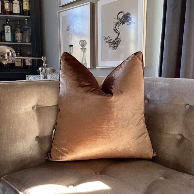Contemporary Hollywood Regency Shimmering Velvet 22" Throw Pillow, Chocolate For Sale - Image 4 of 6