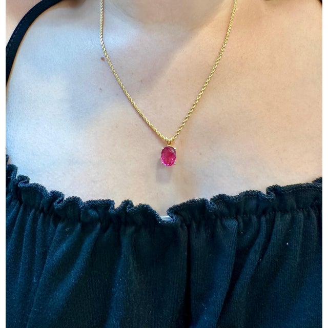 4 Carat Oval Cut Natural Pink Tourmaline 14 Karat Yellow Gold Necklace For Sale - Image 14 of 18