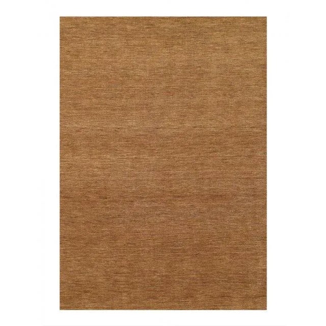 Hand loomed modern brown rug. Fine lamb’s wool rug. Made in India. D03883