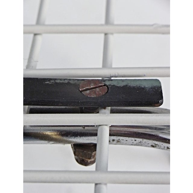 Wire Chairs in Chrome and White Steel Mesh, Set of 4 For Sale - Image 13 of 18