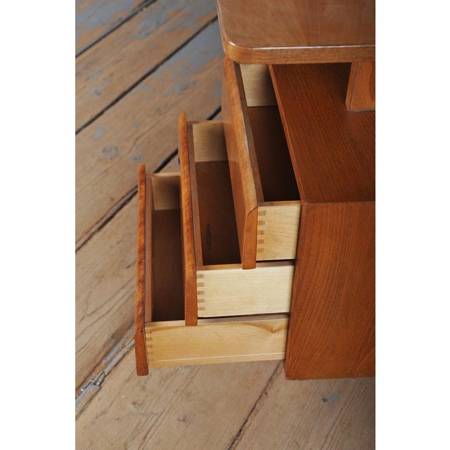 Desk dimensions: Height: 76 cm (29.9 in) Width: 115 cm (45.3 in) Depth: 65 cm (25.6 in) Legroom: Height: 73.5 cm (28.9 in)...