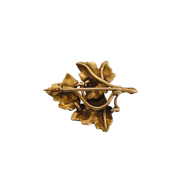 Art Nouveau 1900-1909 14k Gold Antique Art Nouveau Enamel & Seed Pearl Leaf Brooch For Sale - Image 3 of 3