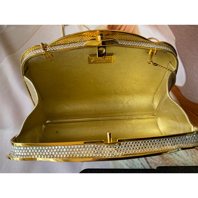 1960s Judith Lieber Minaudière Clutch Bag/Crossbody. For Sale - Image 5 of 8