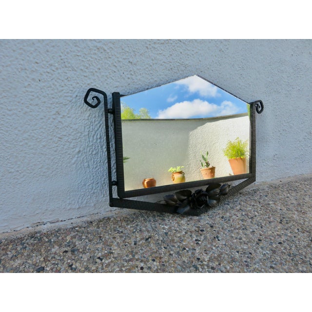 Large Art Deco Hammered Wrought Iron Mirror in the style of Edgar Brandt, 1930s For Sale - Image 3 of 10