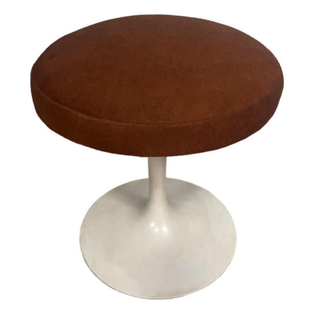 Mid 20th Century Knoll Saarinen Stool For Sale