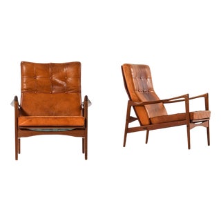 Easy Chairs in Leather and Teak from Ib Kofod-Larsen, 1950s, Set of 2 For Sale