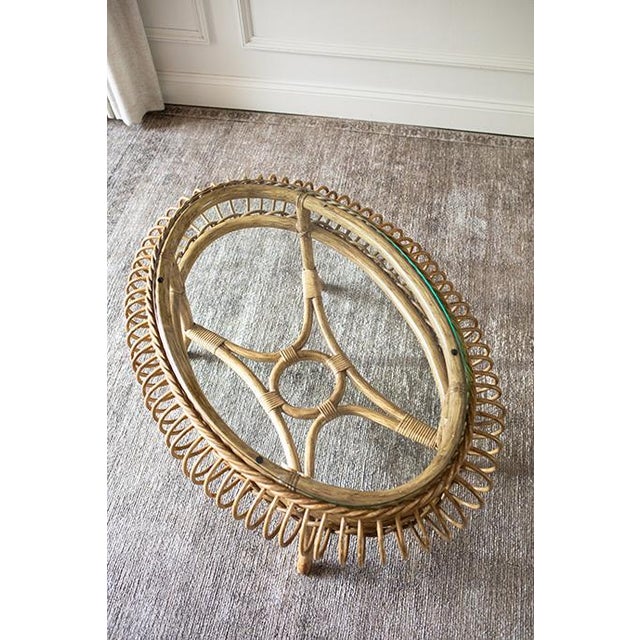 Wood Vintage Coastal Boho Round Rattan and Glass Coffee Table For Sale - Image 7 of 10