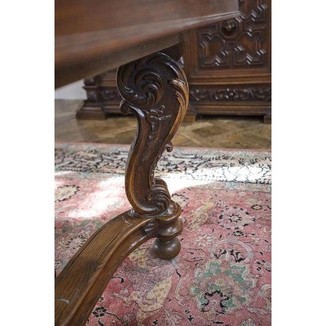 19th Century French Louis XV Extendable Dining Table For Sale - Image 4 of 7