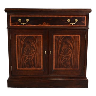 Stickley Georgian Flame Mahogany Flip Top Buffet Server or Bar Cabinet For Sale
