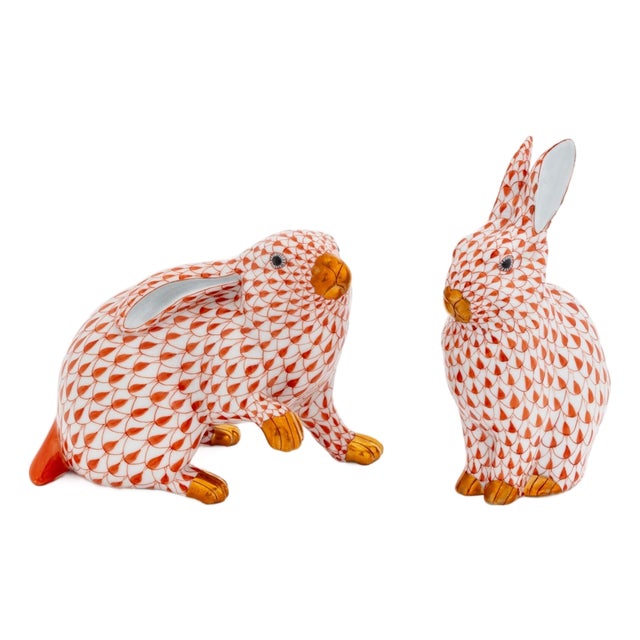 Herend Fishnet Porcelain Rabbit Figurines, 2 For Sale