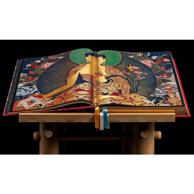 A World Heritage landmark, this SUMO-sized publication presents the most precious surviving murals of Tibetan Buddhist...