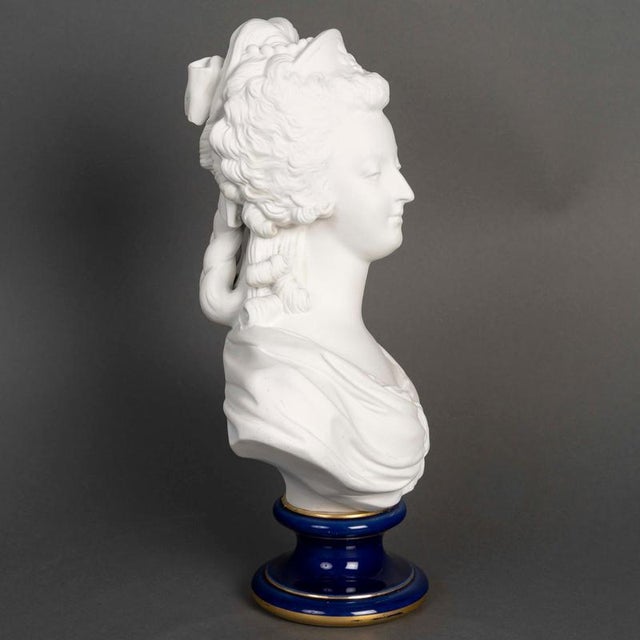 Bust of Marie Antoinette in Sèvres Biscuit Porcelain, 1900s For Sale - Image 6 of 9