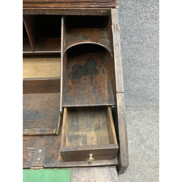 18th Century English Georgian Oak Secretary Bureau Bookcase For Sale - Image 9 of 16