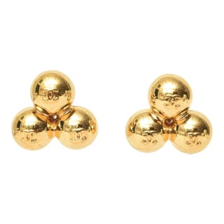1990s Chanel Signed 3 Logo CC Cluster Ball Sphere Clip on Gold Plated Earrings - 2 Pieces For Sale
