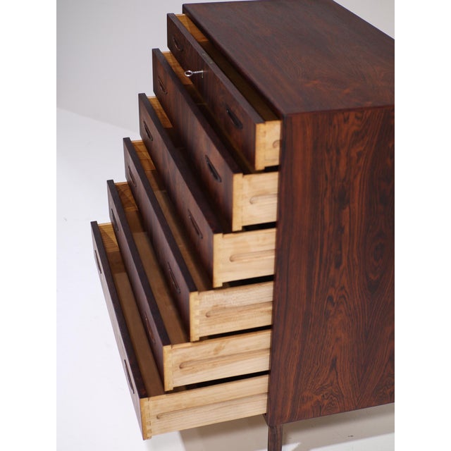 Rosewood Chest of Drawers by Henry Rosengren Hansen, 1960s For Sale - Image 6 of 18