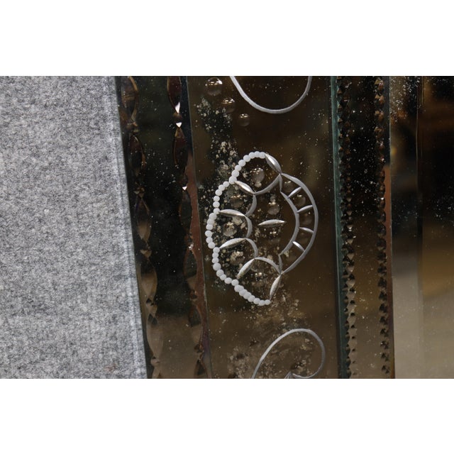 Italian Stunning Italian Venetian Etched Glass Mirror For Sale - Image 3 of 8
