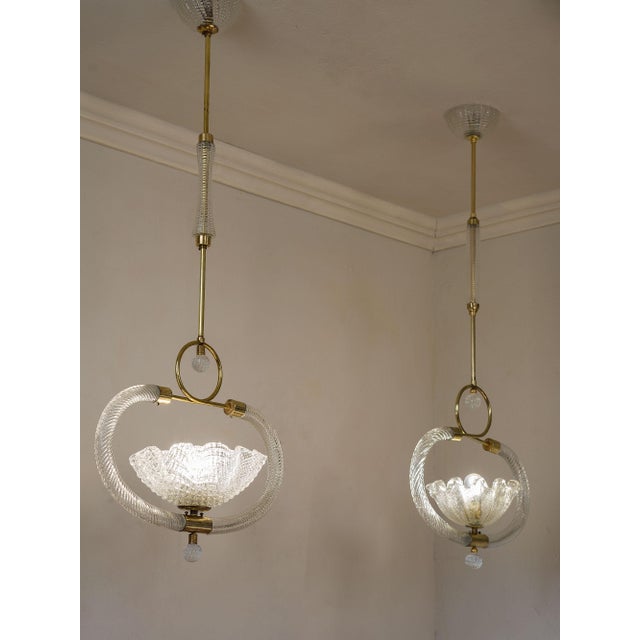 Mid-Century Modern Murano Blown Glass and Brass Pendant Lights by Ercole Barovier for Barovier & Toso, 1930s, Set of 2 For Sale - Image 3 of 16