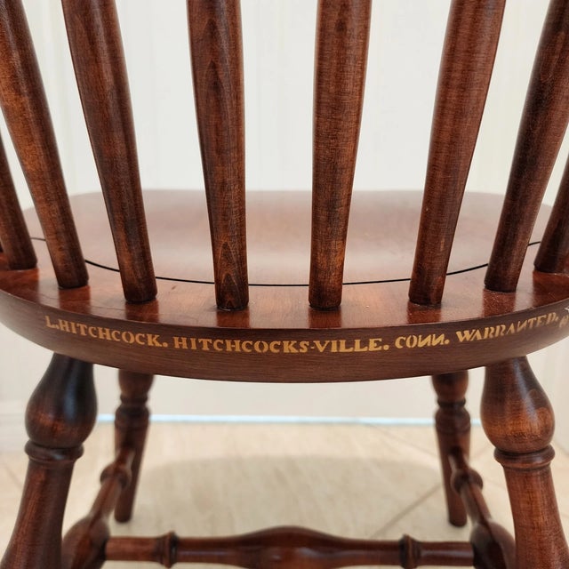Vintage MCM Lambert Hitchcock Windsor Maple Gold Stenciled Fan Top Comb Back Chair For Sale - Image 9 of 9