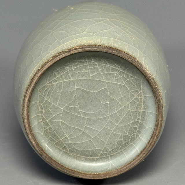 Ceramic Antique Chinese Guan‑Style Crackle Glaze Vase For Sale - Image 7 of 7