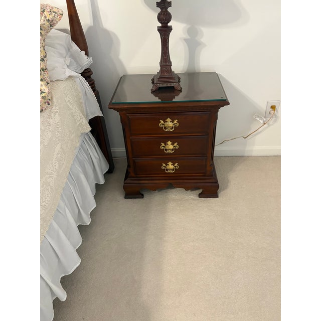 Chestnut Lexington Cherry Eighteenth-Century Series No. 490 Seven Piece Bedroom Set For Sale - Image 8 of 15