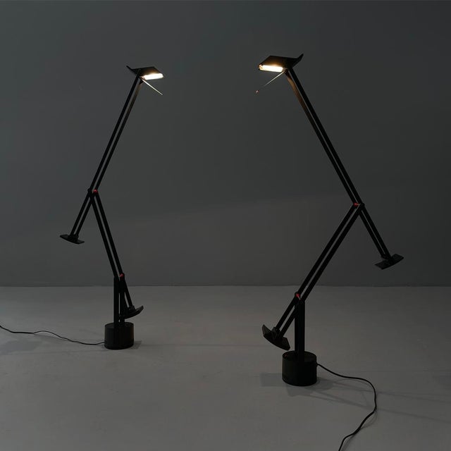 Italian modern black table lamps Tizio by Richard Sapper for Artemide, 1980s Pair of adjustable table lamps model Tizio in...