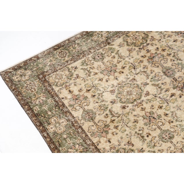 1950s Anatolian Wool Geometric Design Rug For Sale - Image 6 of 10