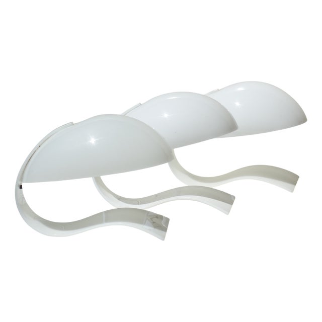 Space Age Italian White Plastic Table Lamps, 1960s, Set of 3 For Sale