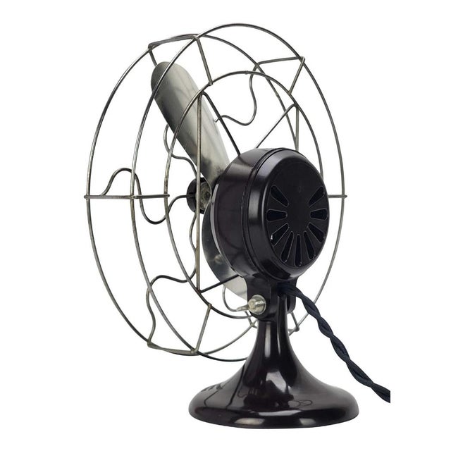 Mid-Century Modern Circa 1940 Barcol Bakelite Stationary Smooth Base Desk Fan For Sale - Image 3 of 9
