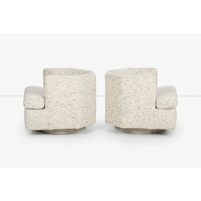 1960s Pair of Hexagonal Swivel Lounge Chairs Attributed to Harvey Probber For Sale - Image 5 of 12