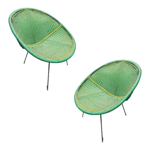 1950s Mid-Century Modern Green Saucer Patio Chairs - Set of 2 For Sale