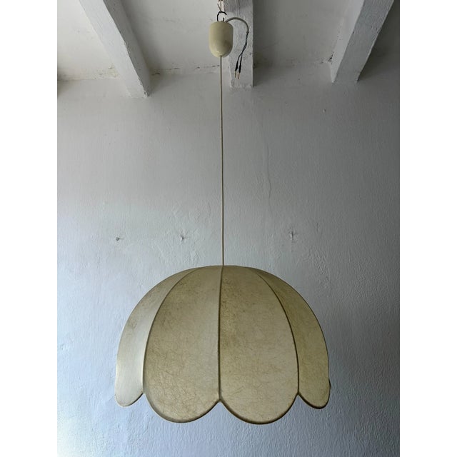 1960s German Cocoon Mid Century Modern Pendant Chandelier Flower Goldkant Leuchten For Sale - Image 11 of 13