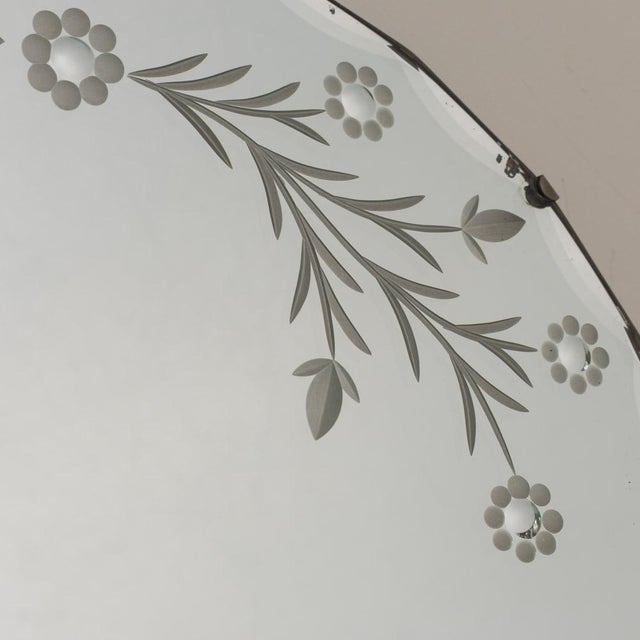 Wood 1930s French Art Deco Etched Circular Beveled Mirror For Sale - Image 7 of 12