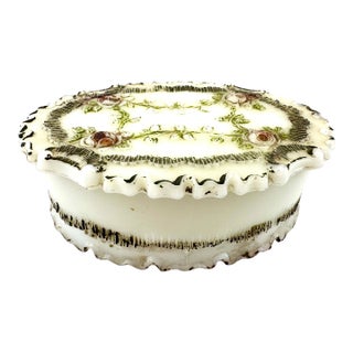 1940s Vintage Milk Glass Decorative Box For Sale