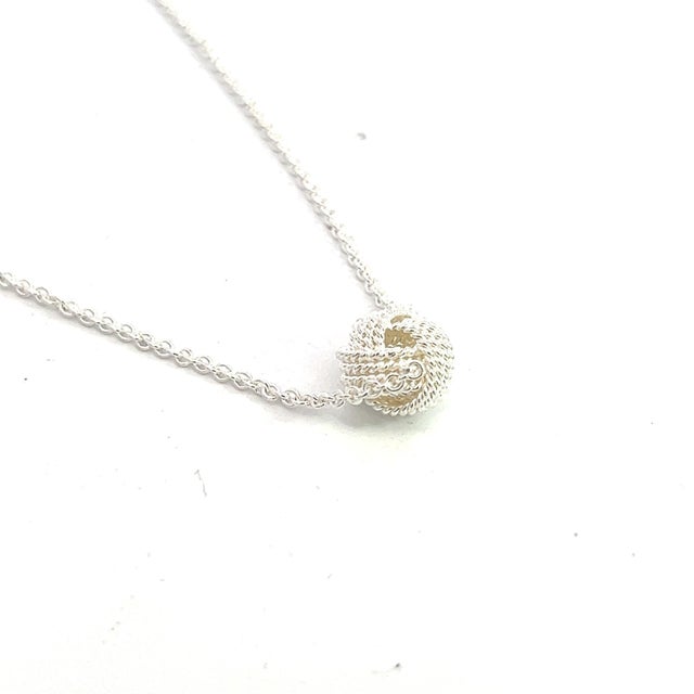 1990s Tiffany & Co Estate Love Knot Necklace 17" Silver For Sale - Image 9 of 9