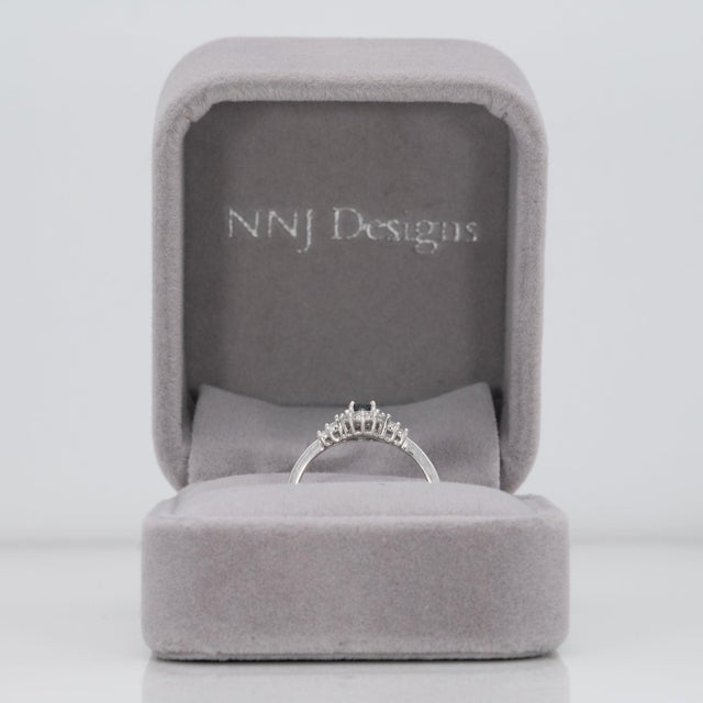 Alexandrite Ring With Earth-Mined Diamond Accents: Solid 14k Gold, Oval 5x3.5mm For Sale - Image 4 of 12