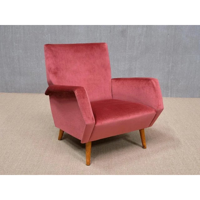 Set of Vintage Chairs in Coral Red Velvet and Beech by Gio Ponti for Asko, 1950s For Sale - Image 13 of 17