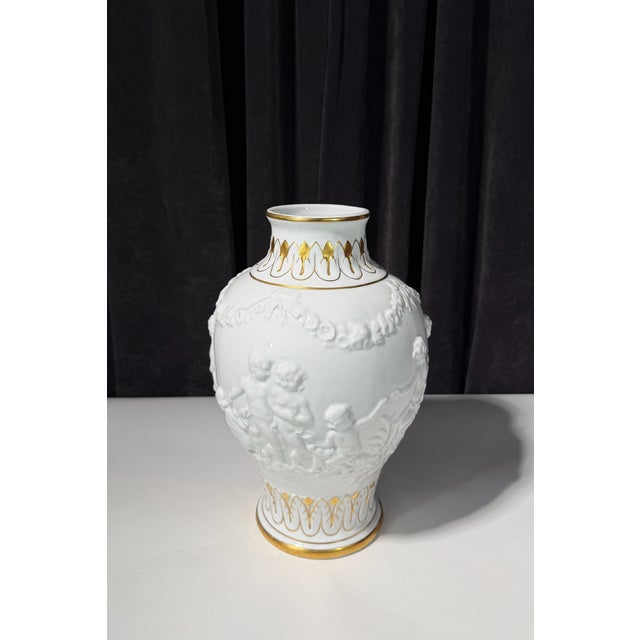 Traditional Capodimonte Italian Glazed Ceramic Vase For Sale - Image 3 of 6